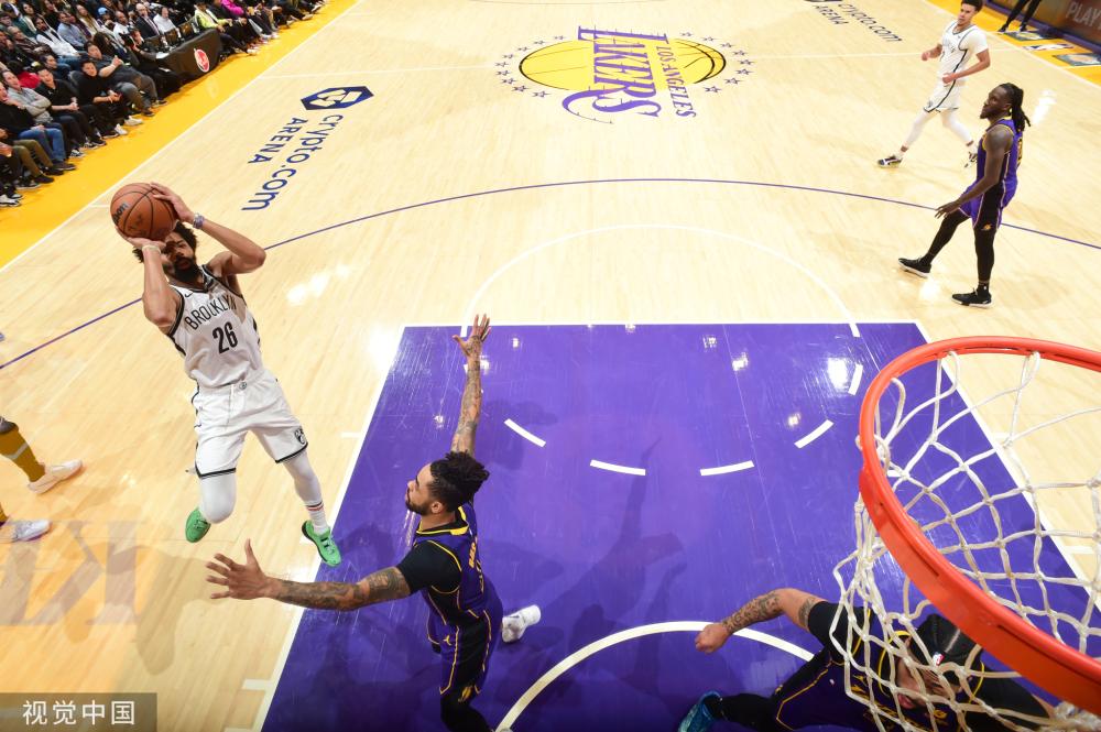 裏昂就瑞士國腳沙奇裏轉會一事與利物浦達成原則性協議.